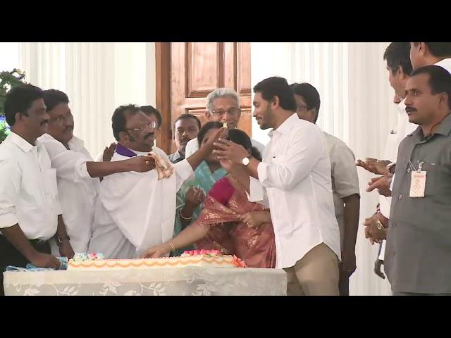 AP CM YS Jagan attended to Christmas Celebrations || CSI Church|| Pulivendula