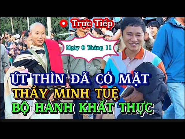 Ngày 9 Tháng 11, Út Thìn trợ duyên Thầy Minh Tuệ đi khất thực sáng nay.#thichminhtue #minhtue