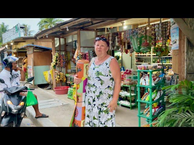 OUR LIFE IN FILIPINO VILLAGE! MAMA GOES SHOPPING! Sergey tries tuba