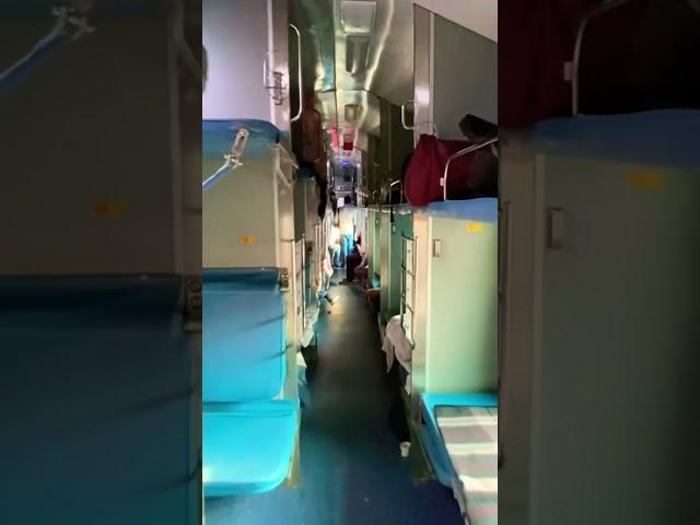 3rd Ac train view 2022|| third ac coach|| 3ac coach #indainrailway paschim express Delhi to Mumbai