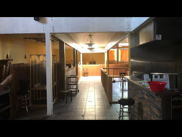 INSIDE Abandoned Izzy’s Pizza & Buffet (LANCASTER DR NE) - Salem, OR #URBEXING