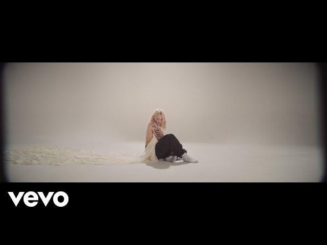 Julia Michaels - Body