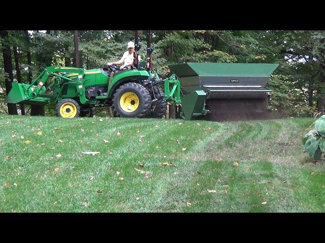 John Deere 2038r, Top Dressing My Lawn / 117