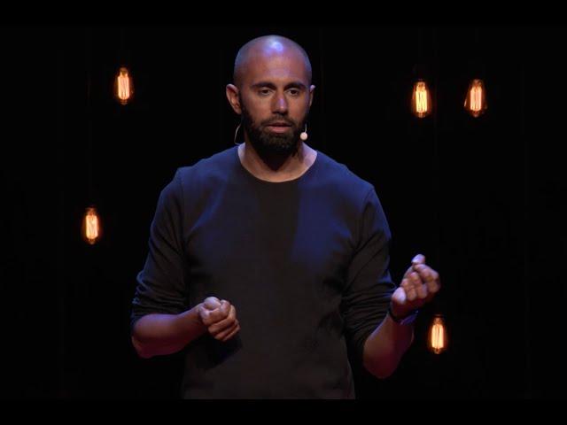 La réalité toxique de la course au bien être | Grégory Pouy | TEDxNantes