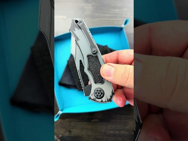 Heretic Pariah Manual - Gray Cel Shading - Available at GPKNIVES.com! #Heretic