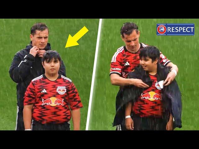 Most Respectful & Beautiful Moments in Football