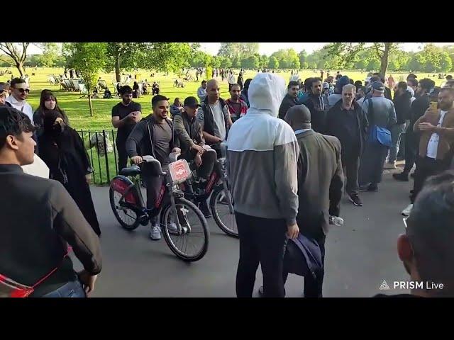 Muslims Slapped Christian Preacher || Sharia Corner || Speakers Corner