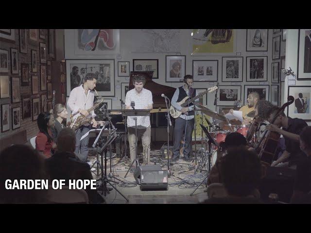 Mauricio Morales - Garden of Hope (Live At Mr. Musichead Gallery)