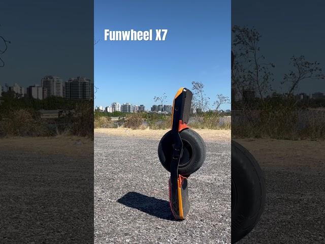 What is that? #funwheel #x7 #onewheel #board #shorts