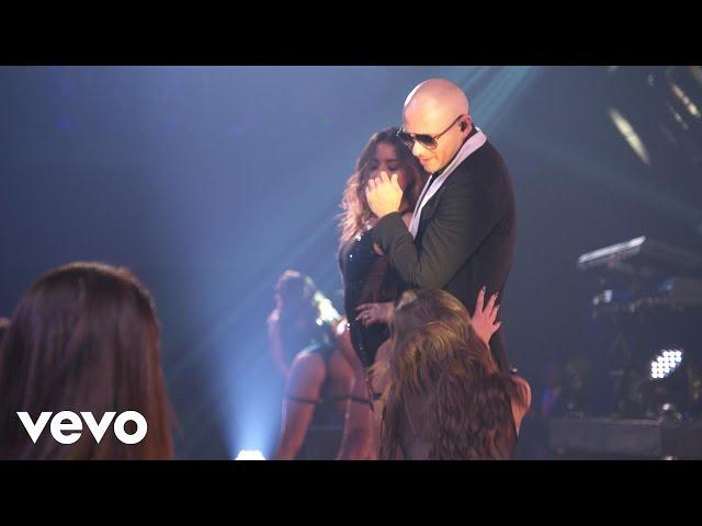 Pitbull - International Love (Live on the Honda Stage at the iHeartRadio Theater LA)