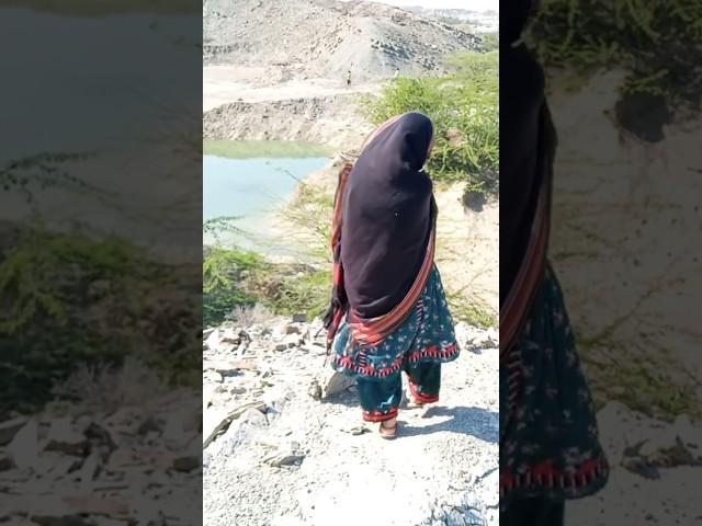 Baloch Girl new video / New balochi poet / Sad poetry / Balochi status video / baloch Mountain Girls