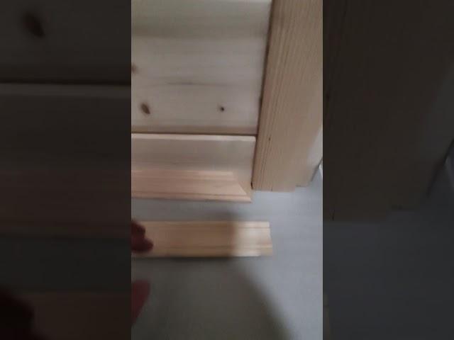 правильный и не правильный монтаж плинтусов деревянных #diy #лайфхак #строительство #handmade