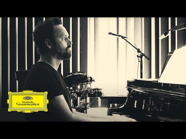 Dustin O'Halloran - Spiritus Naturae Aeternus (Live from Capitol Studios)