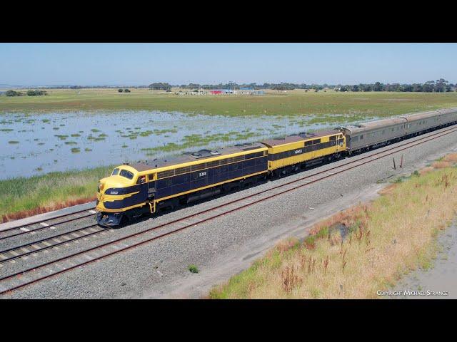 MK82: VicTrack Heritage S303 & SSR GM10 / ARTC AK Track Test Carriages (2/12/2022) - PoathTV Trains