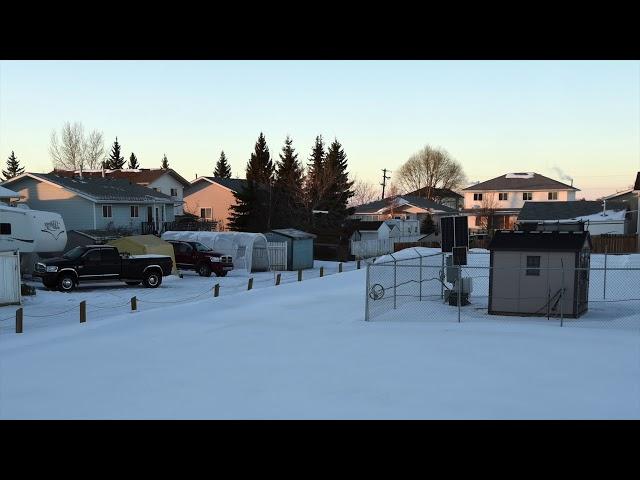 Abandoned well in Calmar