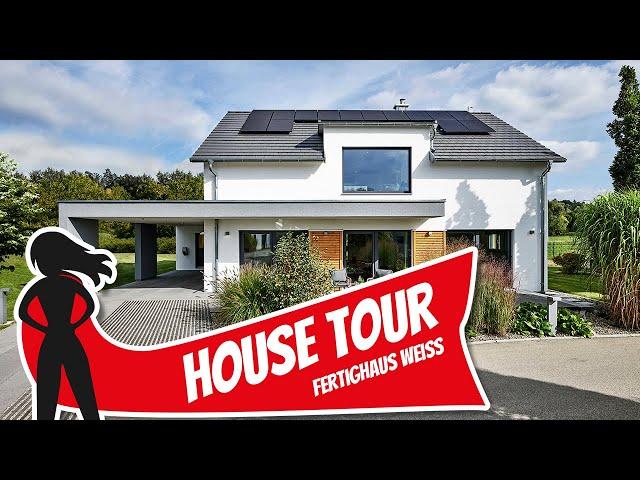 Modernes Einfamilienhaus mit integriertem Carport | Fertighaus Weiss | House Tour | Hausbau Helden