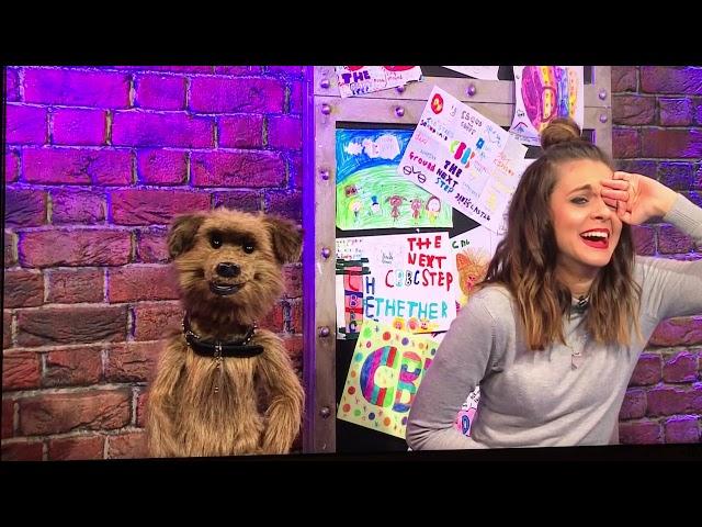 CBBC - Lauren and Hacker - Gingerbread Juan