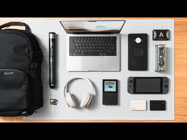 What’s In My Tech Bag! (EDC Summer 2023)