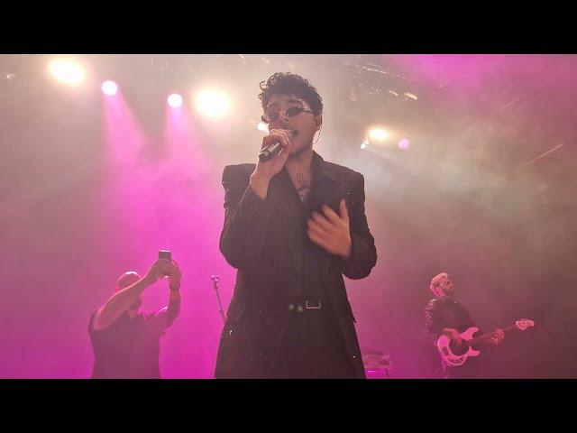 The Kolors -  Tu con chi fai l'amore LIVE 8.3.2025 München