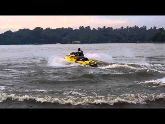 Seadoo RXP-X 260 Supercharge - Kuvini Archana