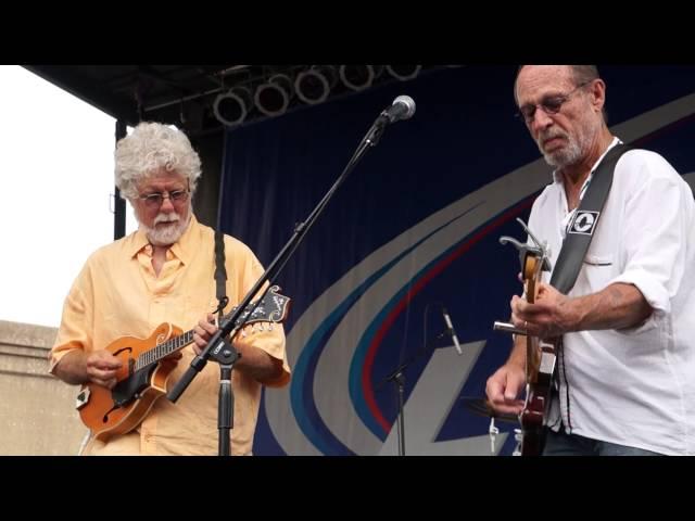 Paul Barerre and Fred Tackett - Chicago, IL; Two Trains  - Rocket in my Pocket