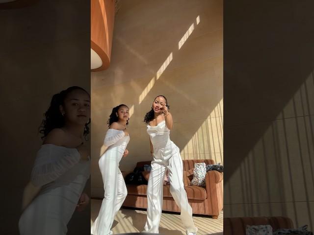 Pretty girls like to soh soh. #odeal #sohsoh #dance #danceshorts #viraldance #tiktokdance #viralsong
