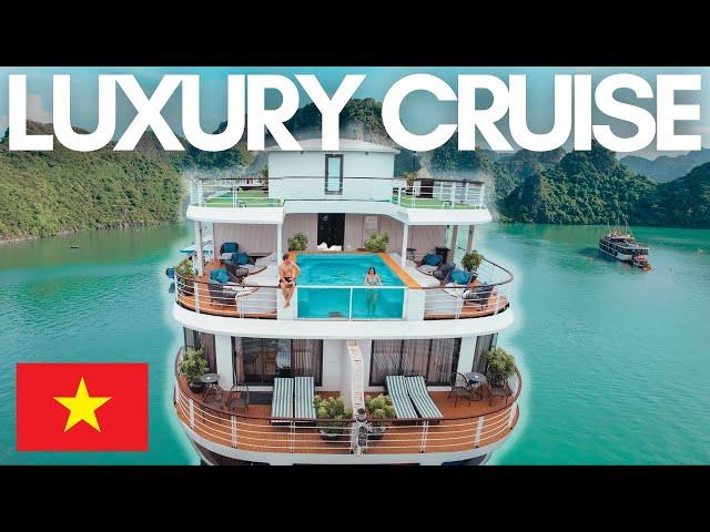 5-star LUXURY cruise in Halong Bay Vietnam