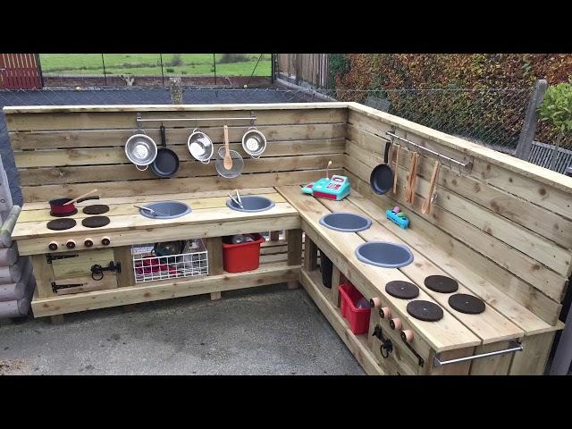 How to build a mud kitchen