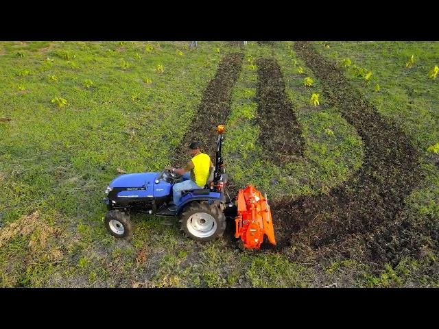 Tractor utilitario SOLIS 26 - Rotavator en cacao Ecuador