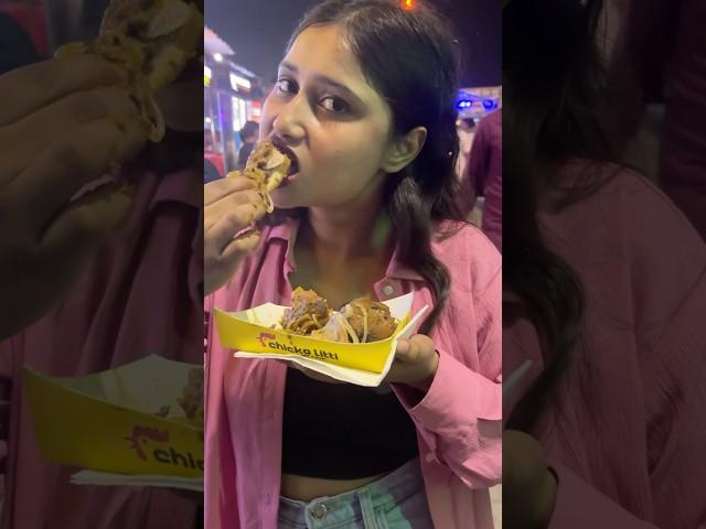 I tried litti chickenin marine drive Patna#viralvideo#streetfood#trending#shorts