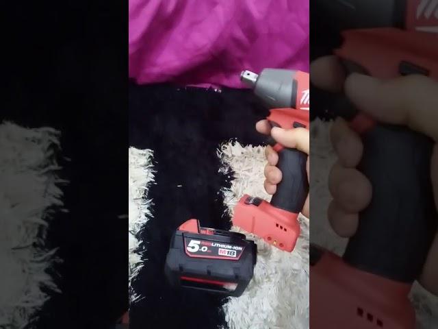 Milwaukee M18 ½ 300Nm Impact Wrench Received and Unbox !!