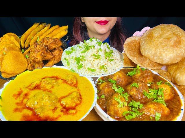 Eating Kadhi Chawal, Dum Aloo, Puri, Pakoda | Veg Food | Big Bites | Asmr Mukbang | Eating Sounds