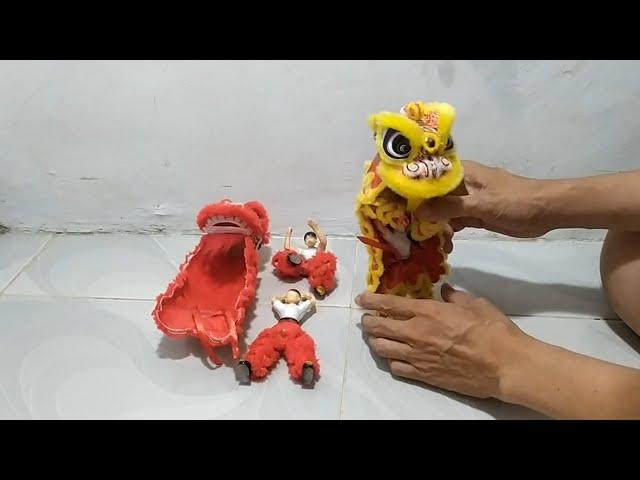 Tambahan pengikat pinggang pada pemain barongsai | Lion dance figure