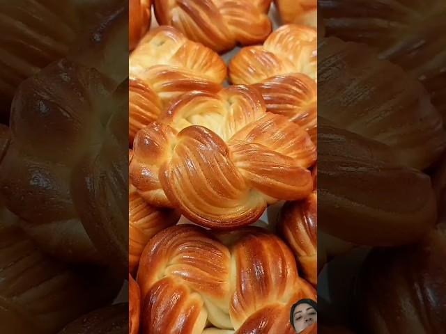 #breadflower #breadlover #bread #croissant #bun #bread #food #lofi #recipe #baking