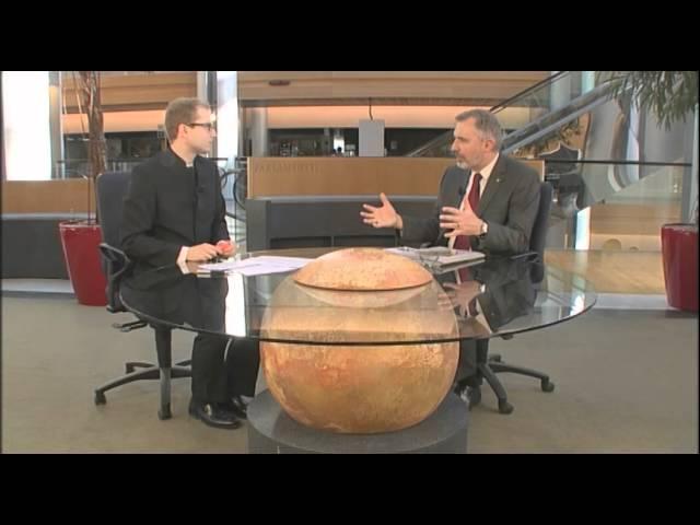 MEP Ewald Stadler (REKOS) über Netzneutralität und Medien-Kontrolle - Interview am 17.04.2014