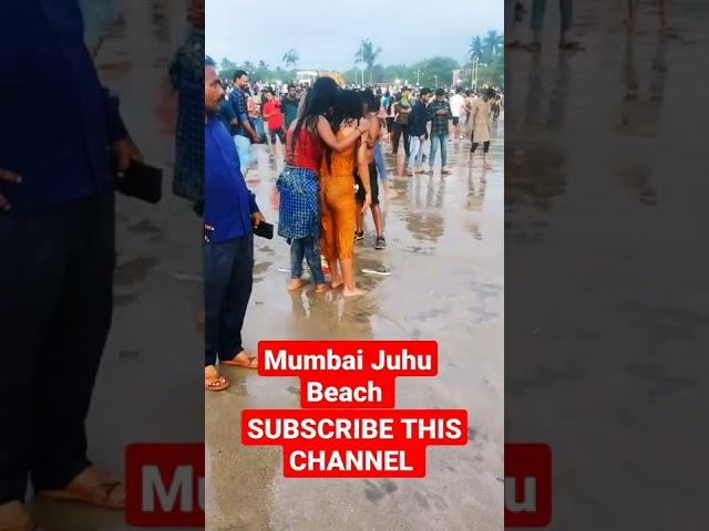 Viral Video//Mumbai Juhu Beach ️️️️️️️