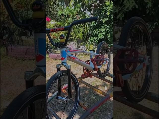 United bmx racing bike review #shorts #bmx #balapliar #balaponthelsurabaya