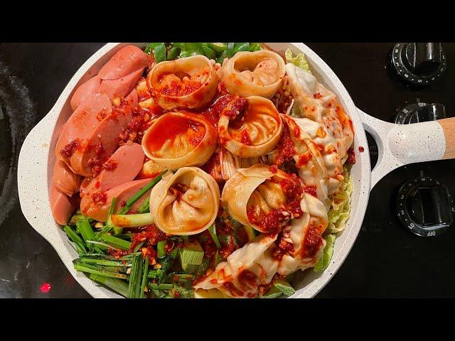 Dumpling Hot Pot
