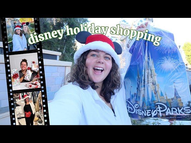 wrap presents with me + shopping at disney!