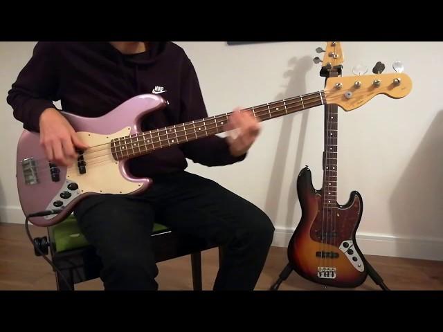 Squier Affinity J Bass vs Fender USA Jazz