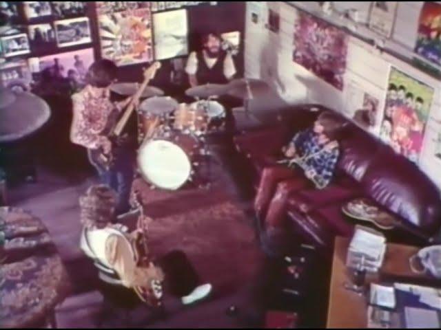 Creedence Clearwater Revival - Looking Out My Back Door (1970) (HD 60fps)