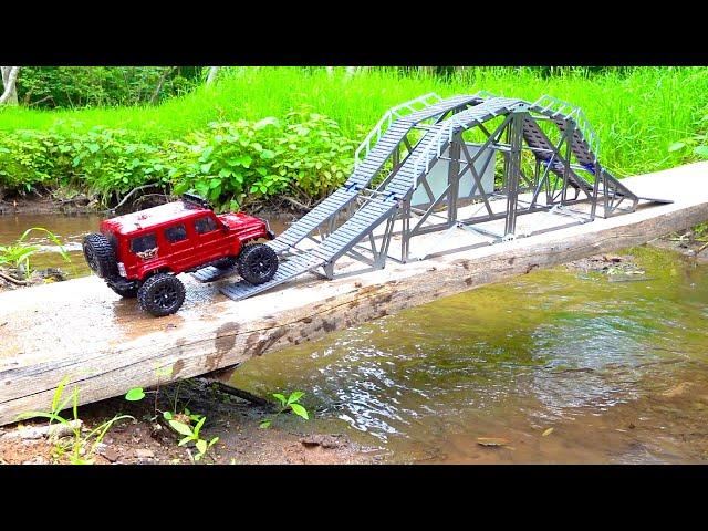 RC TOPiA - MiNi Truck Course - Backyard Park - Panda & RARE AXiAL #ProudParenting  | RC ADVENTURES