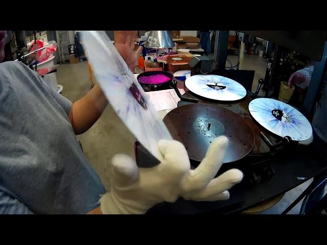 Vinyl Splatter Production [Pallas Group]