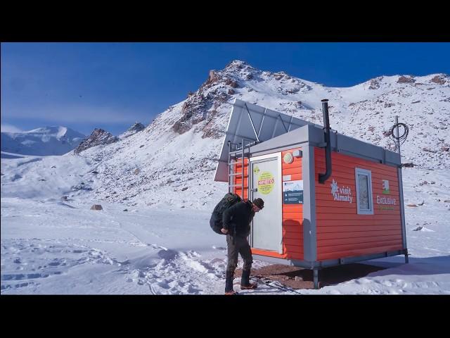 This cabin saves a lot of lives, Sleeping alone high in the mountains, no talking