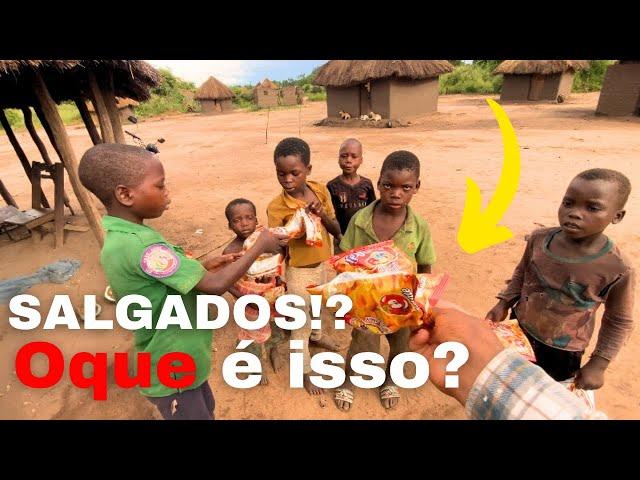 Como conquistar uma Criança de uma Aldeia do Interior da África? |Terra do Nativo | Minha comunidade