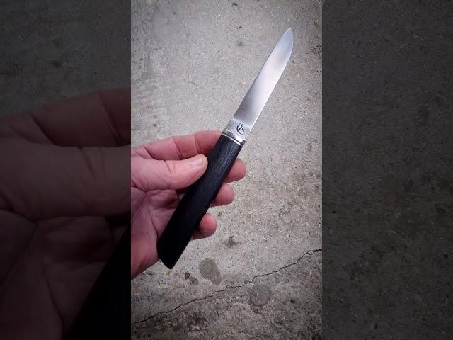 Кованый кухонный нож ручной работы.n690 и морёный дуб.#kitchenknife #кухонныеножи #кованыйнож