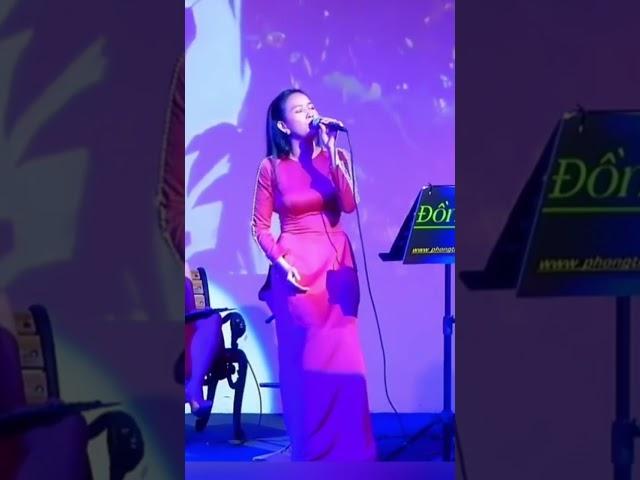 Phượng buồn#short _ Nhã Phượng ( Hát Live )
