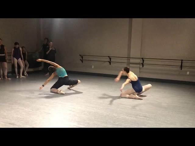 Contemporary Pointe Class