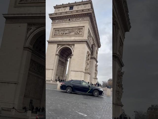 Arc de Triomphe (Paris ) #shorts #travel #tourism #france #paris #europe