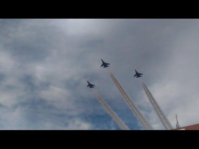 Atraksi Jet Sukhoi di Event Air Show